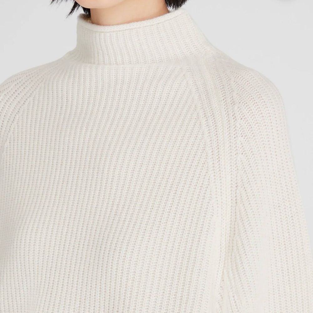 Club Monaco Emma Cashmere Sweater-M